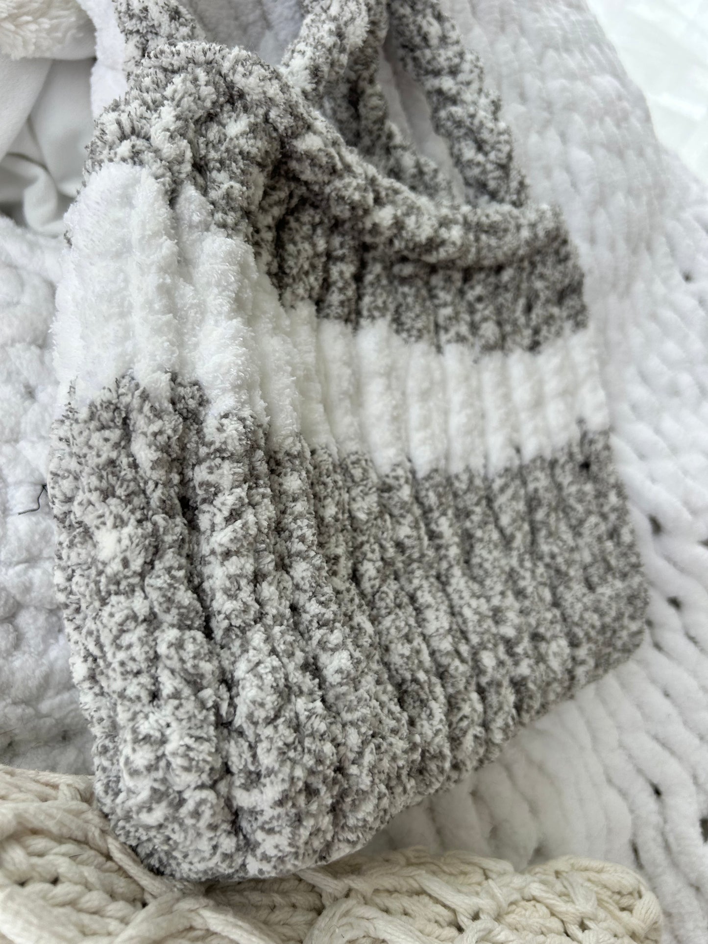 Chunky Knit Purse