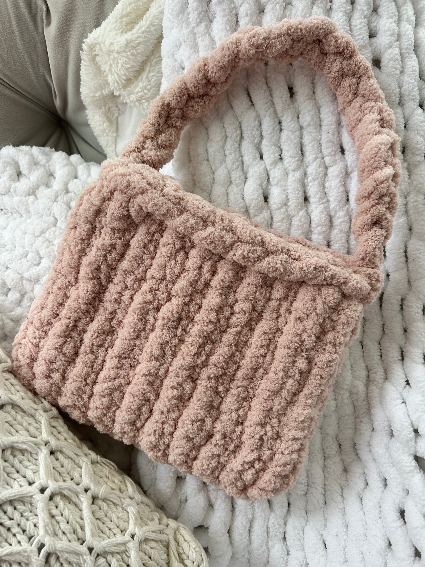 Chunky Knit Purse