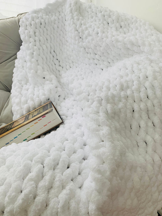 Chunky Knit Restored Throw Blankets